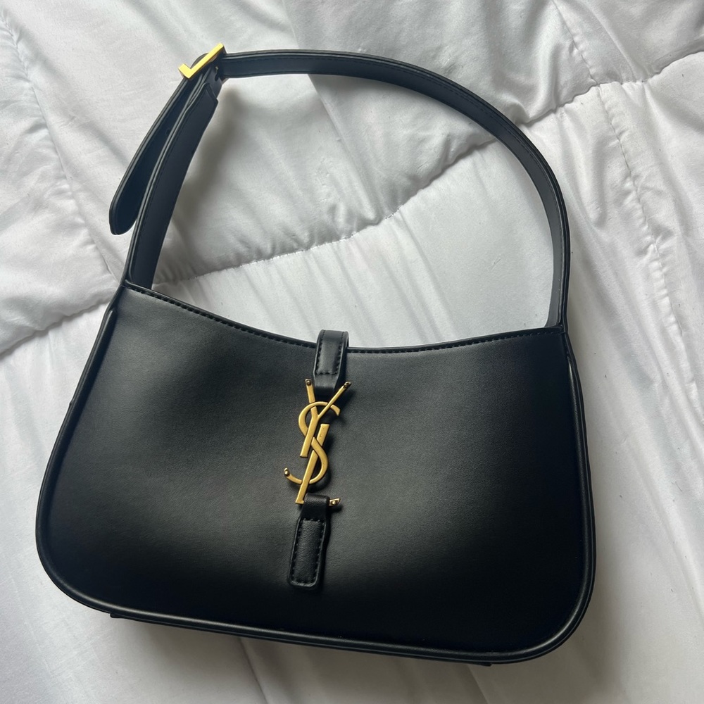 black with gold hardware hobo bag